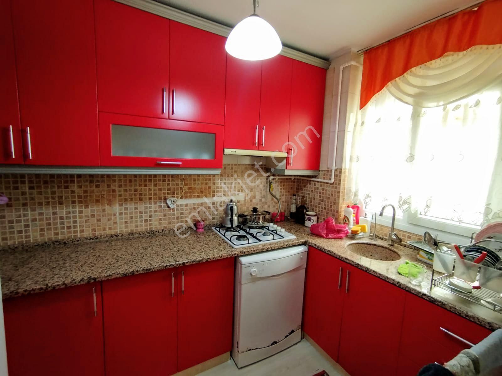 Altıntaş'da 3+1-110m2 Doğalgazlı Satılık Daire