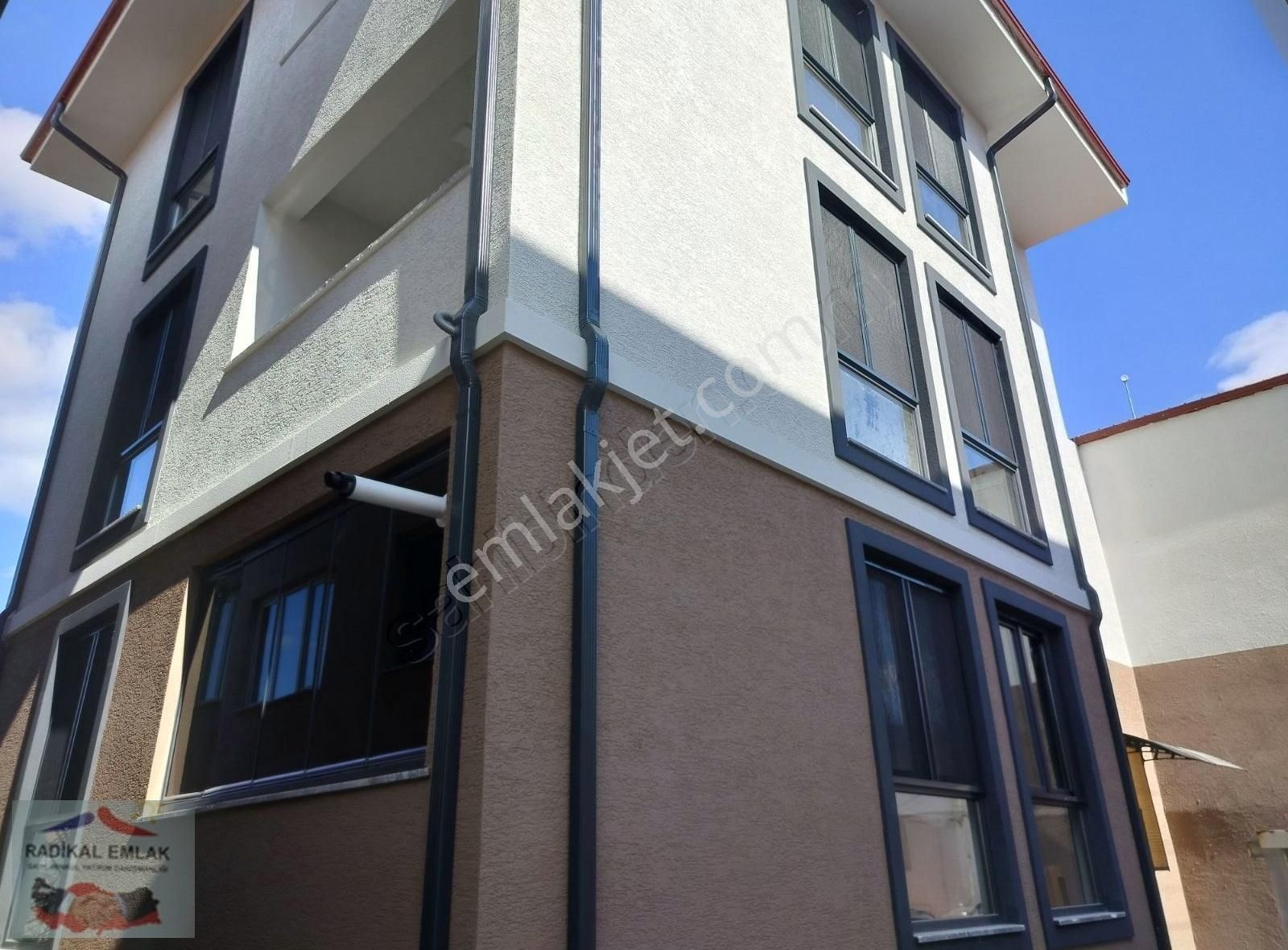 Merkez Yenigün Mah.2+1 Yerden Isıtmalı Satılık Daire