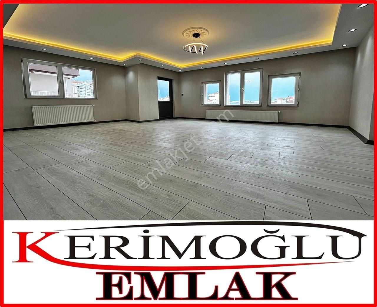Esertepe'de 3+1 Asansörlü Süperlüks Yapılı Satılık Daire