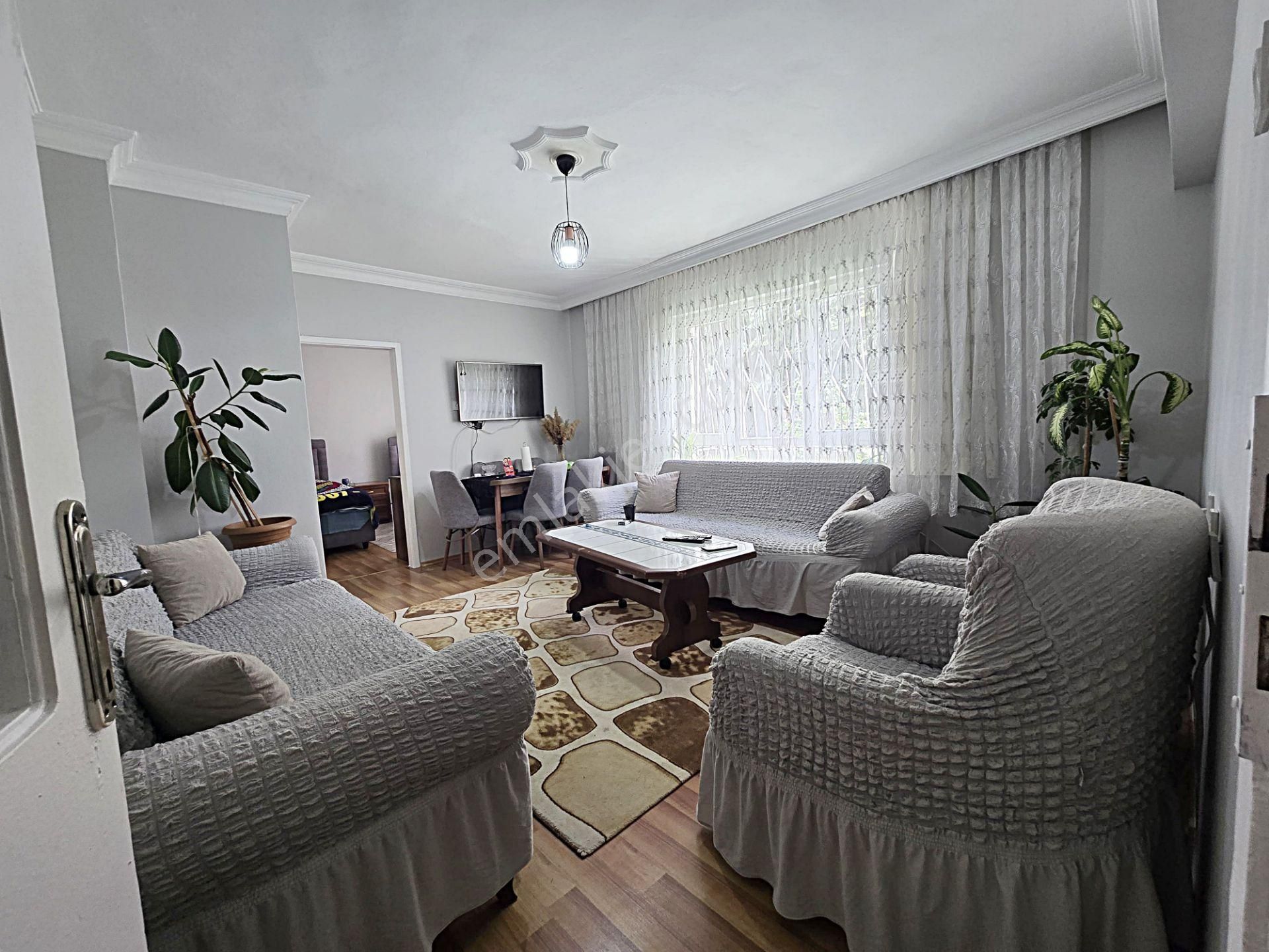 Plevne Mah 2+1 Balkonlu Satılık Yüksek Giriş Daire