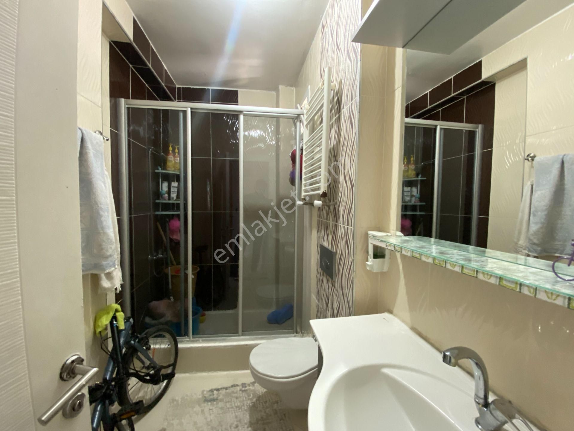 Cadde Üzerinde Satılık 4+1 Dublex Daire Atatürk Mah / Sancaktepe - Görsel 17