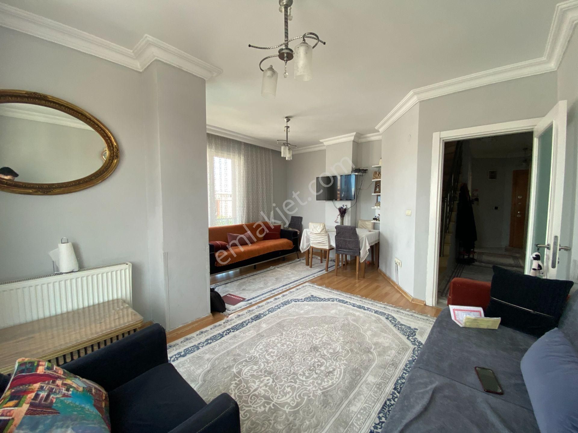 Cadde Üzerinde Satılık 4+1 Dublex Daire Atatürk Mah / Sancaktepe - Görsel 5