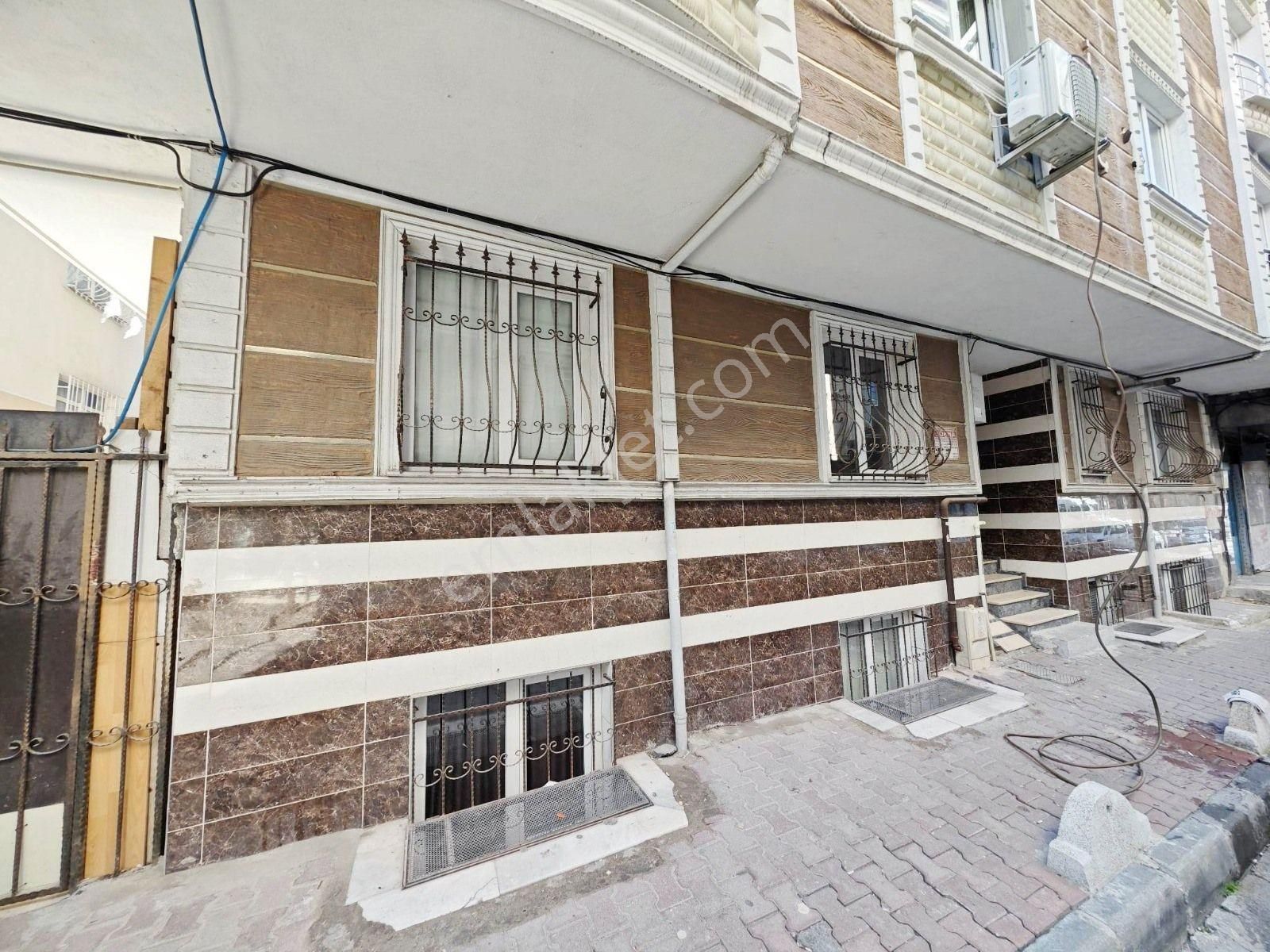 Yenibosna Mevlana Camii Yakını 2+1 Bekar Memura Kiralık