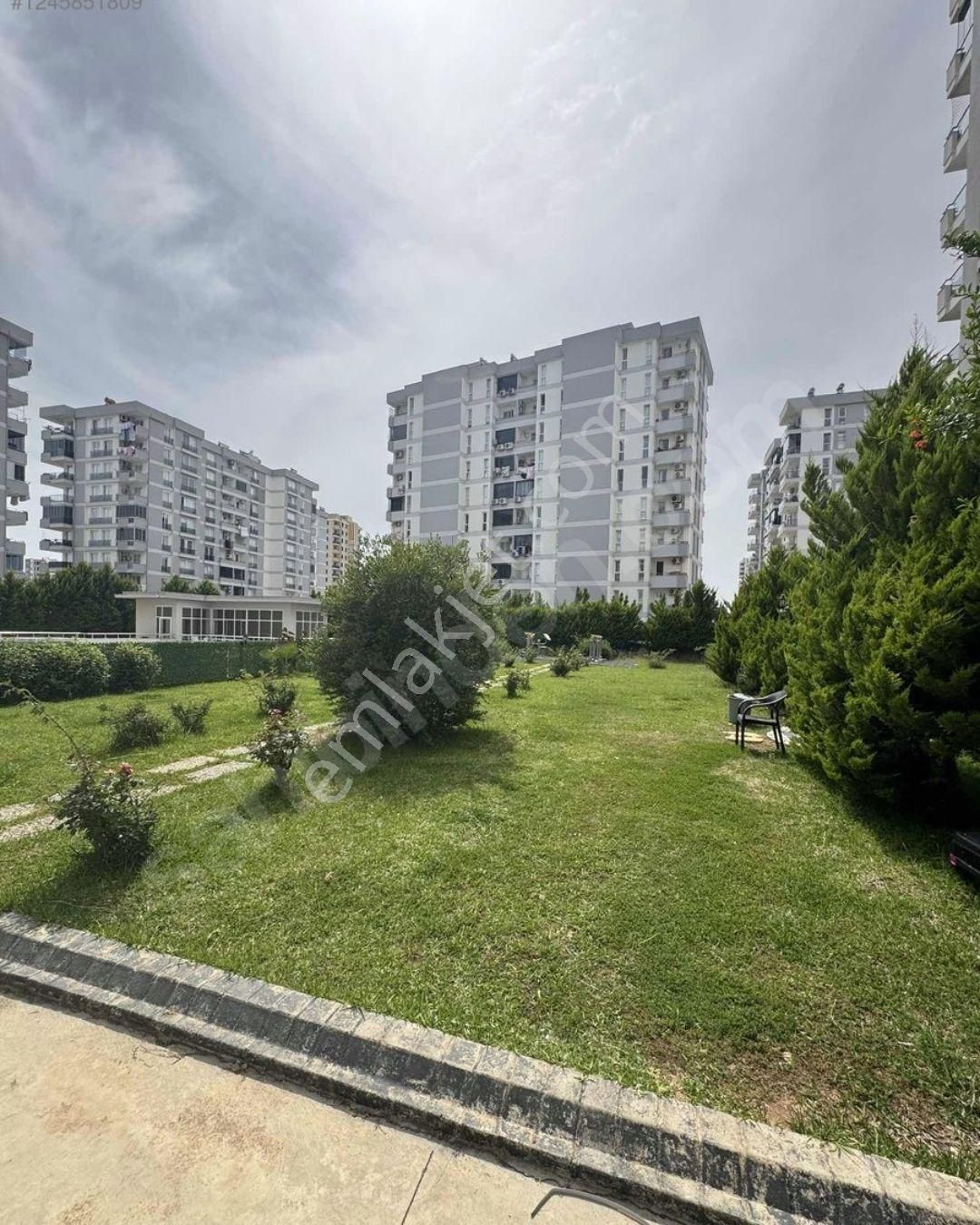 Gürselpaşa'da Site İçi Güvenlikli/havuzlu 2+1 Satılık Daire