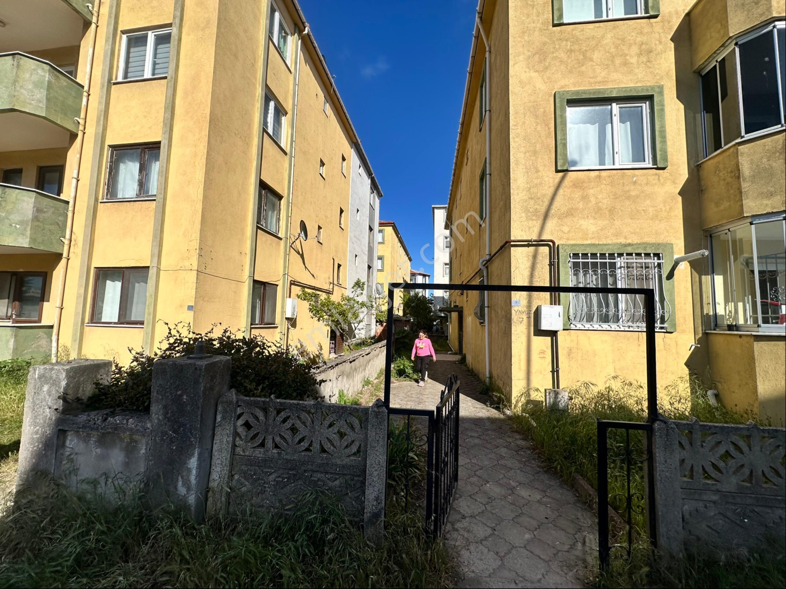 Karasu İncilli Mh. Denize 50m Bahçe Kat