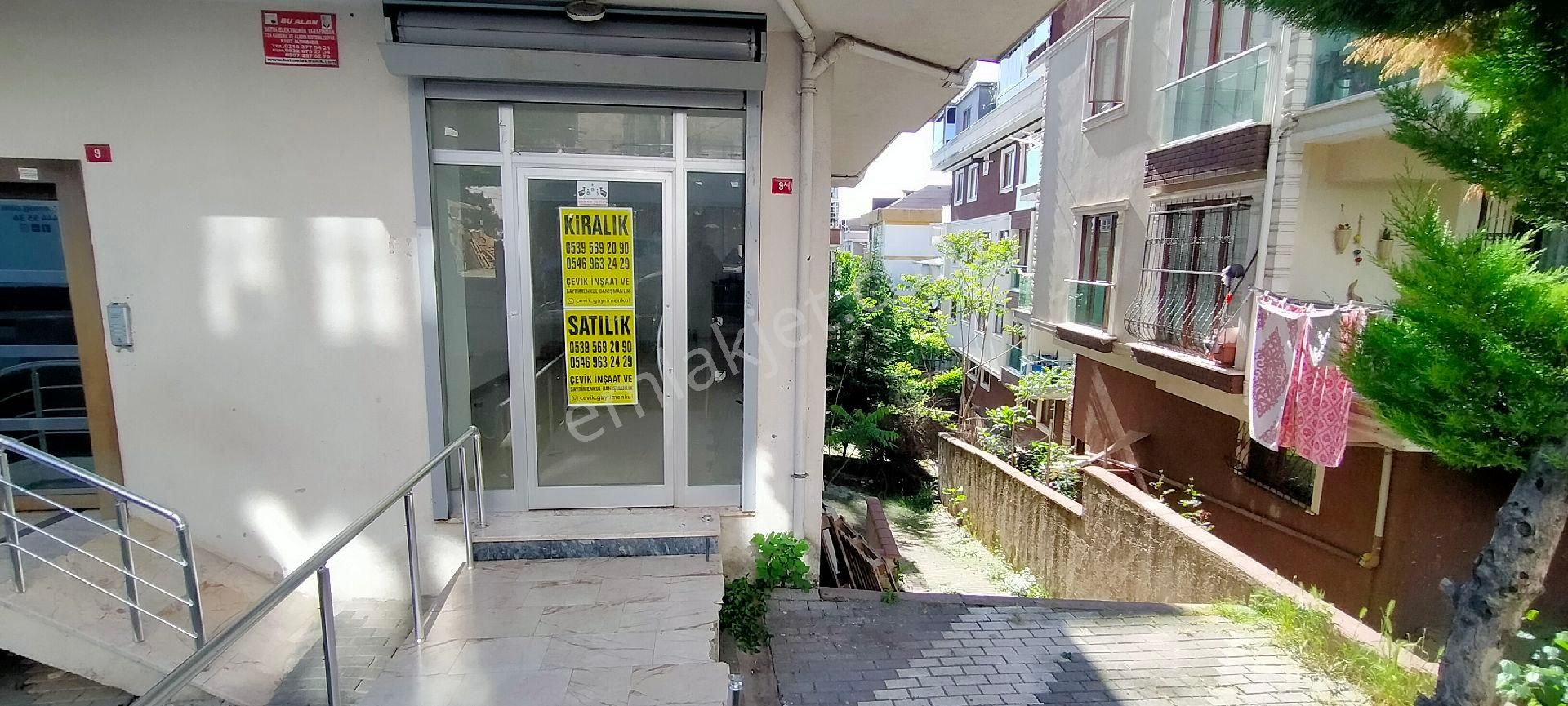 Sancaktepe Kiralık 110m² Bodrumlu Dükkan Depo İşyeri