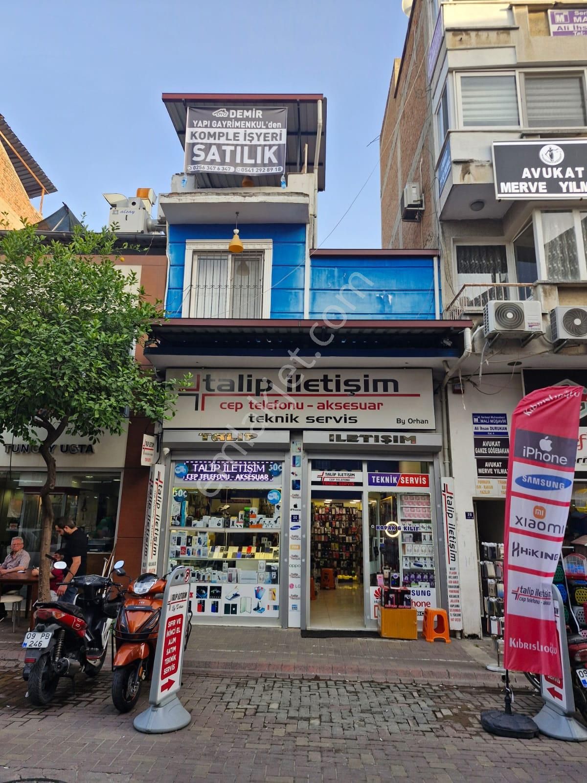 Nazilli Çarşı Merkezde Satılık 3 Katlı Dükkan