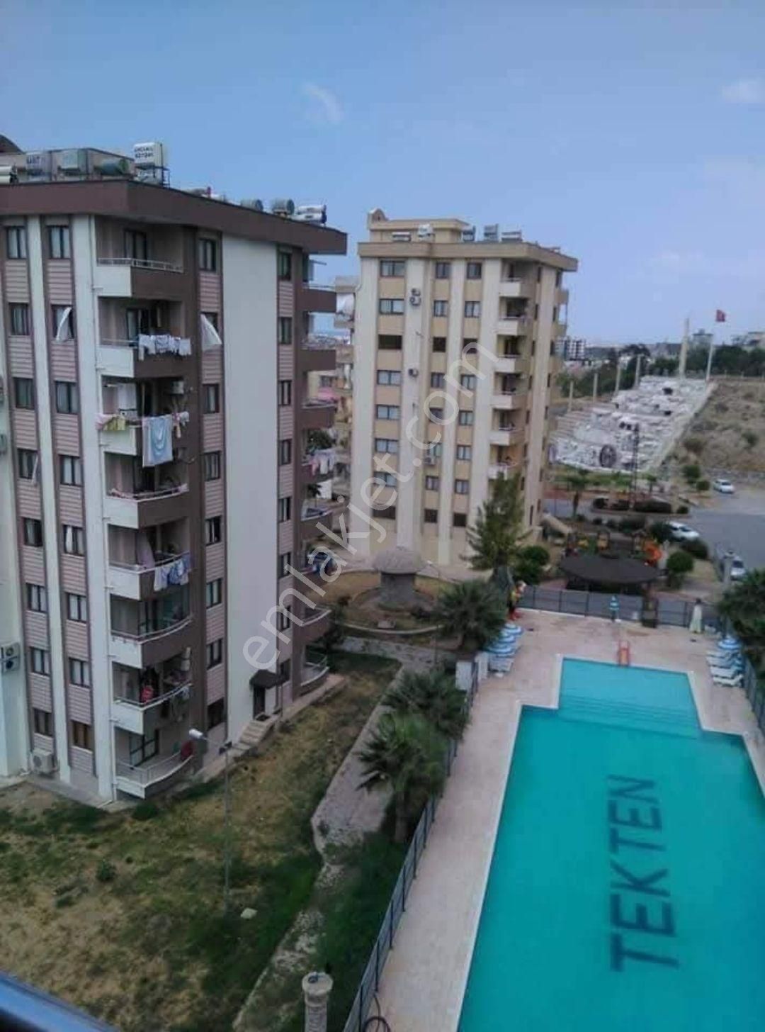 Gelişim Sitesinde Satılık Daire