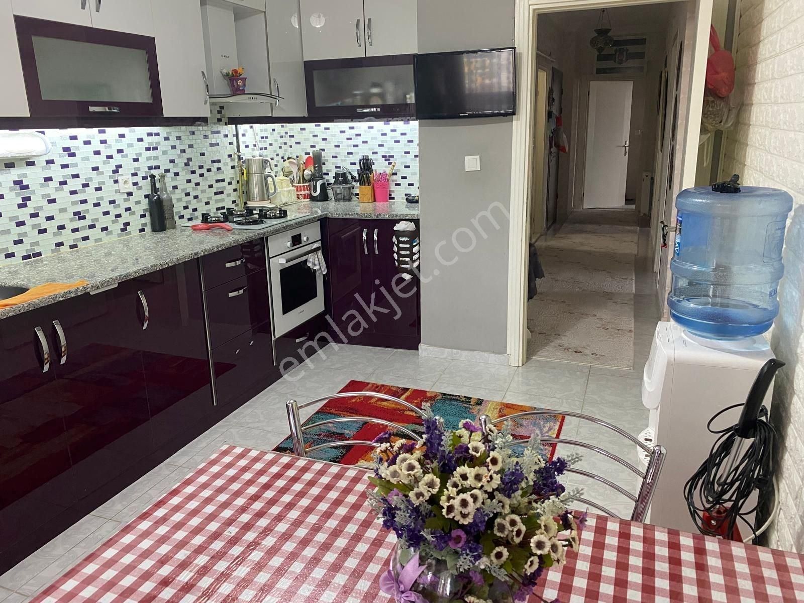 Isparta Merkez Çünür Mahallesinde Geniş Bakımlı Satılık Kupon Daire