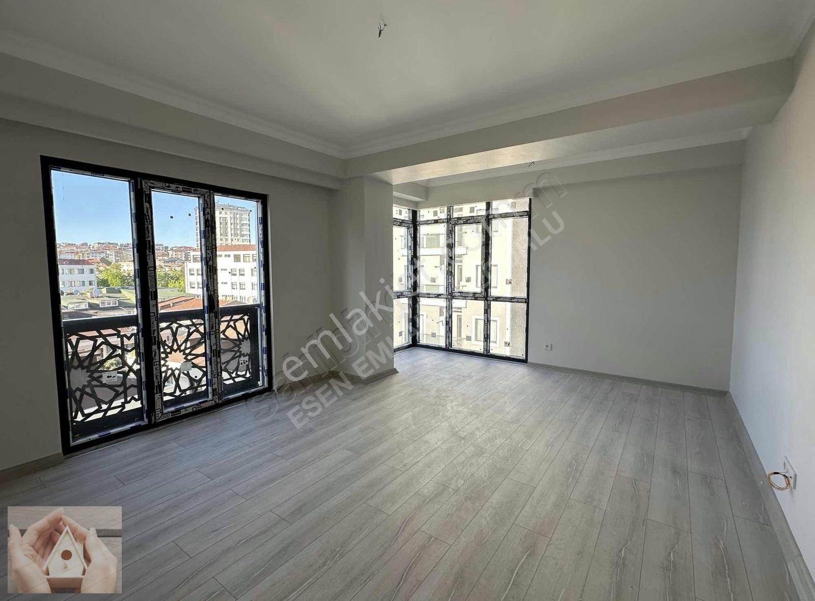 Esen Emlak Aracılığıyla***sıfır-site İçi-otopark-güvenlikli 3+1*