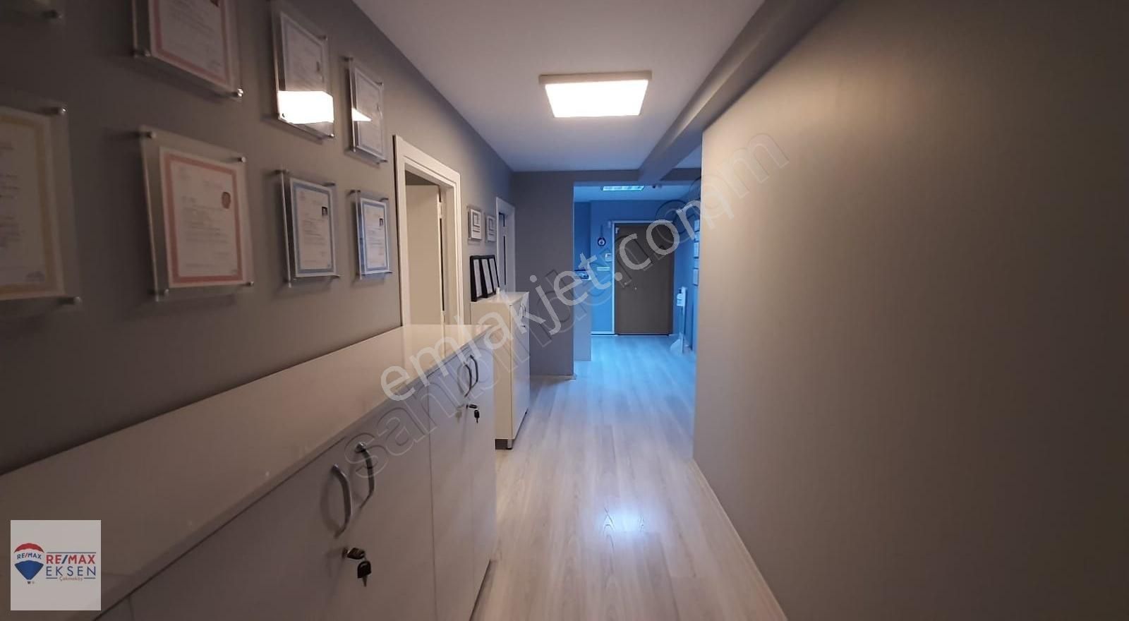 Maltepe E5 Te Satılık Plaza Katı İşyeri 220 M2 - Görsel 20
