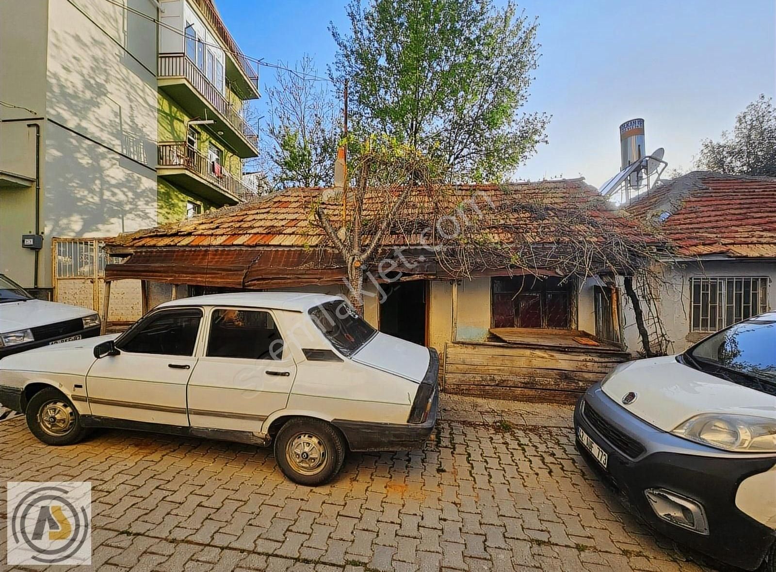 Beyşehir Hamidiye Mah.de Satılık Müstakil Ev