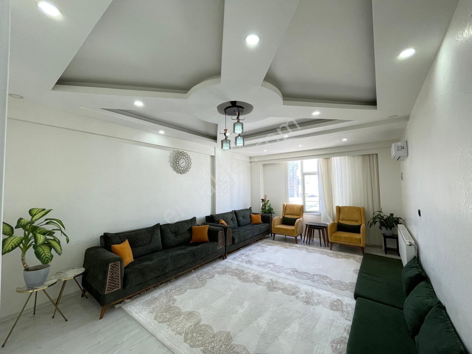 Karaköprü Mehmetçikte Satılık Lüx Full 3+1 Daire
