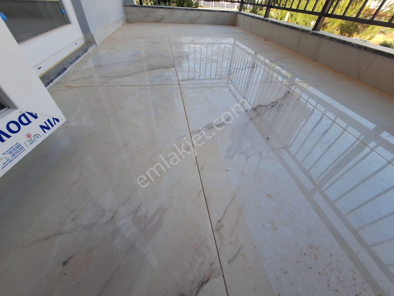 Tramvay Yakını Sıfır Asansörlü Ayrı Mutfaklı 1.kat - Görsel 10