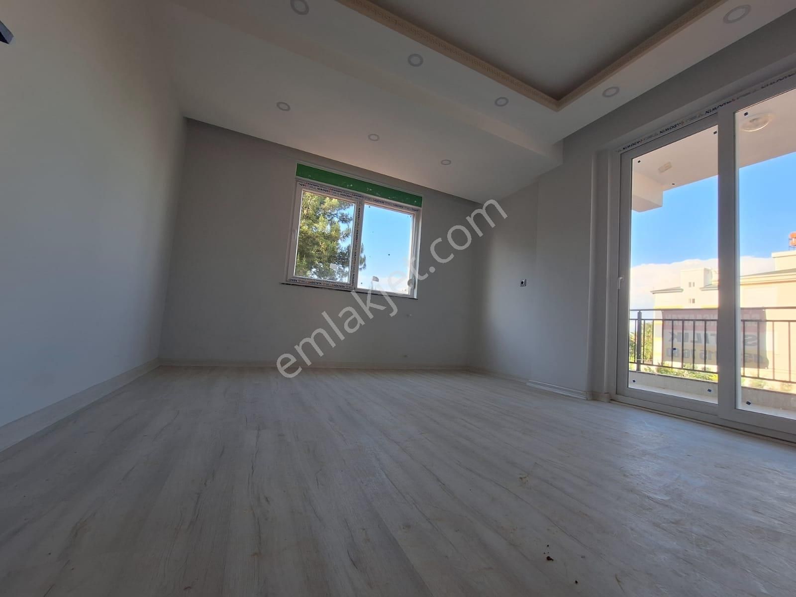 Tramvay Yakını Sıfır Asansörlü Ayrı Mutfaklı 1.kat - Görsel 19