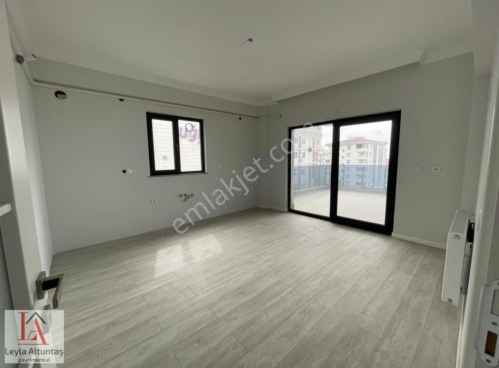 Trabzon Bostancı Boss Life Ön Cephe Satılık 4+1 Daire - Görsel 34