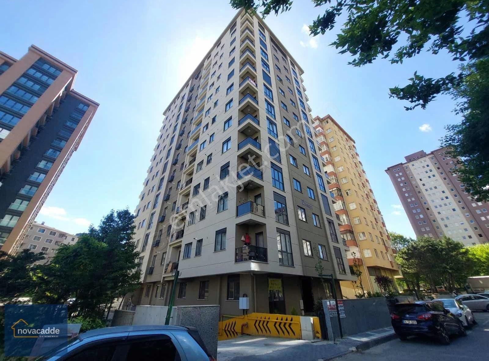 Balkonlu, Ebeveyn Banyolu, Net: 140 M2, 4+1 Satılık Sıfır Daire