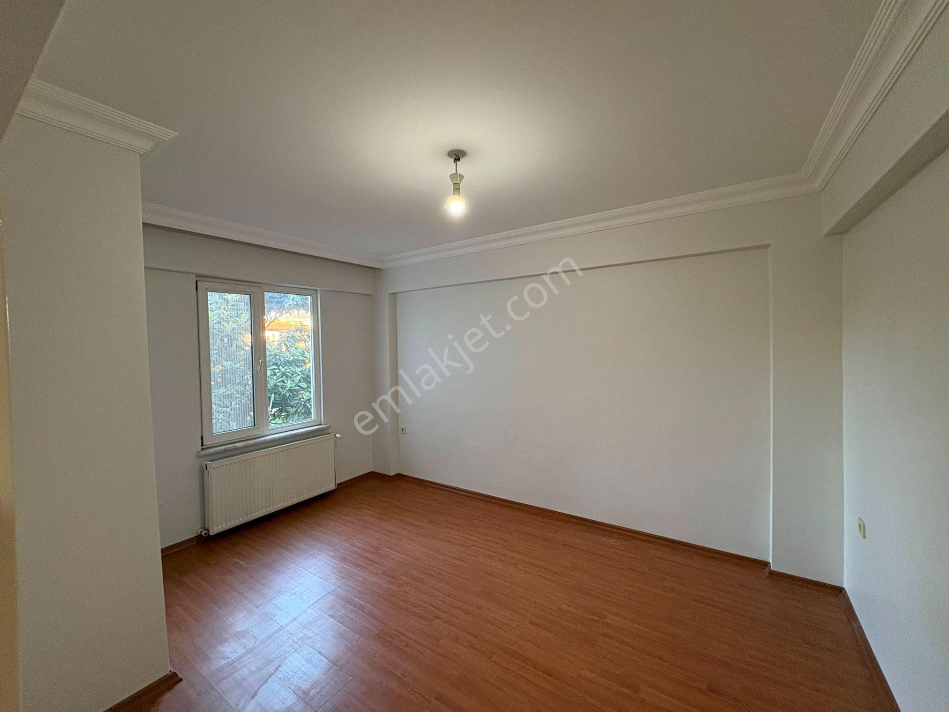 Yahyakaptan Saray Evleri Anemon Sitesi 140m2 Satılık 3+1 Ara Kat Daire - Görsel 11