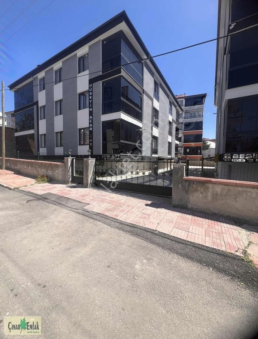Çınar Emlak'tan Kiralık Daire
