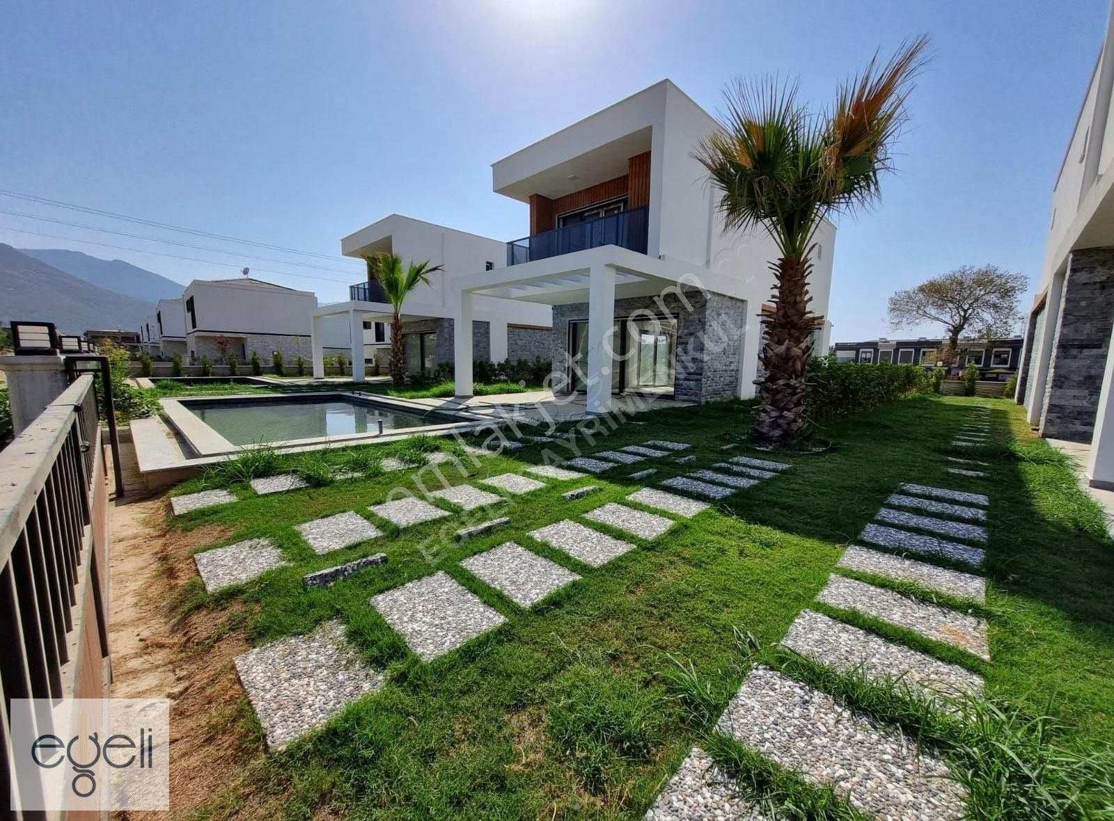 Güzelçamlı Da Tam Müstakil Özel Havuzlu Villa