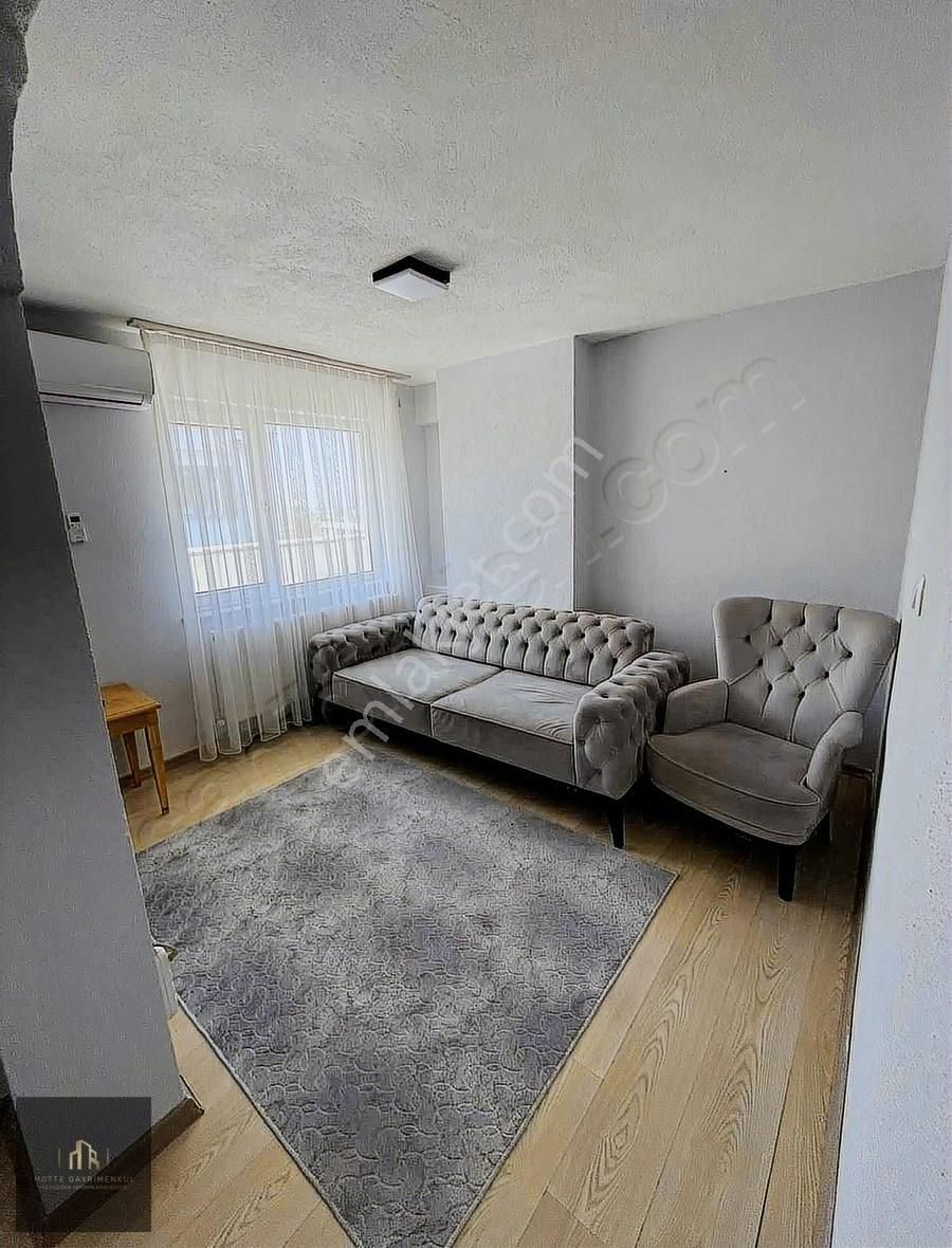 Motte Gayrimenkul'den Kiralık 3+1 Eşyalı Daire