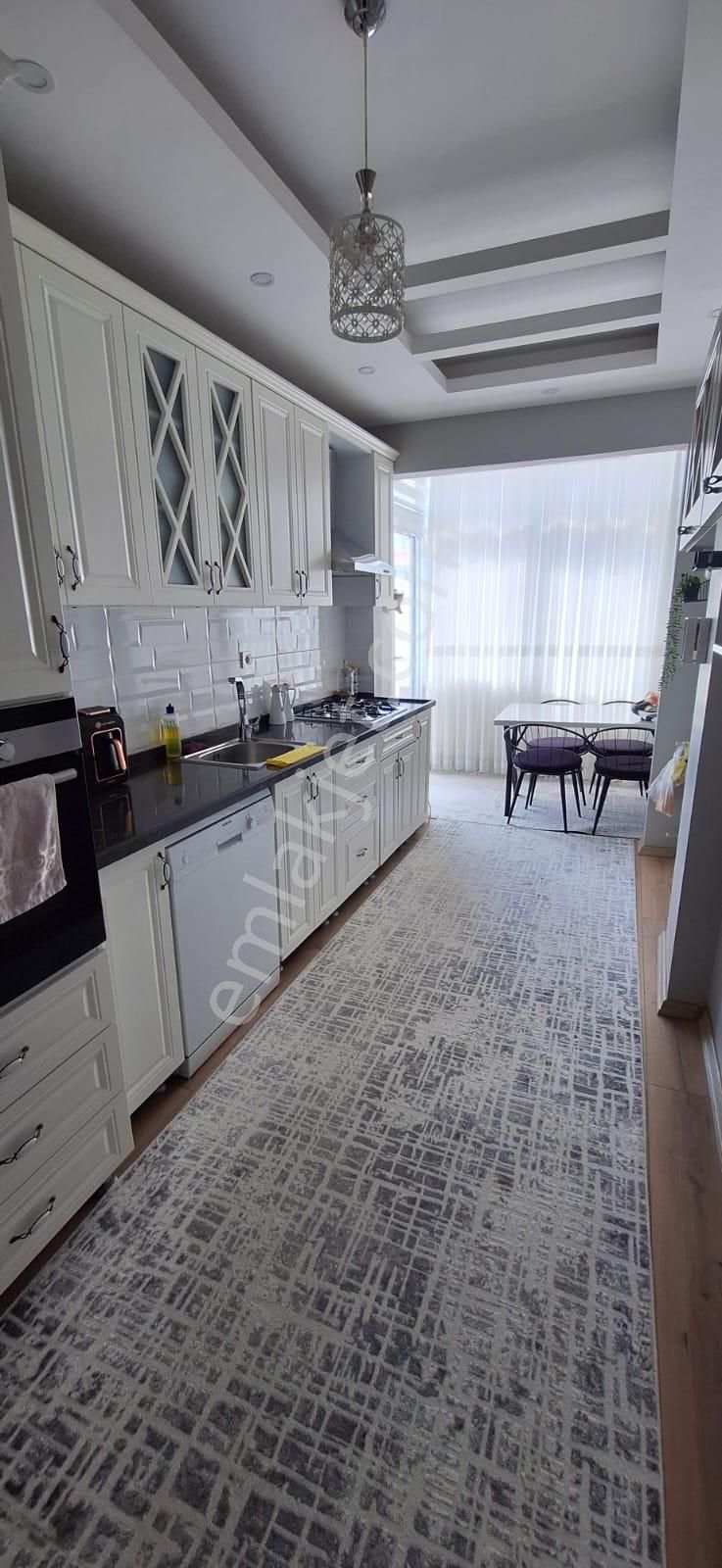 Sahibinden Kiralık Müstakil Daire 3+1 Aile Apartmanı