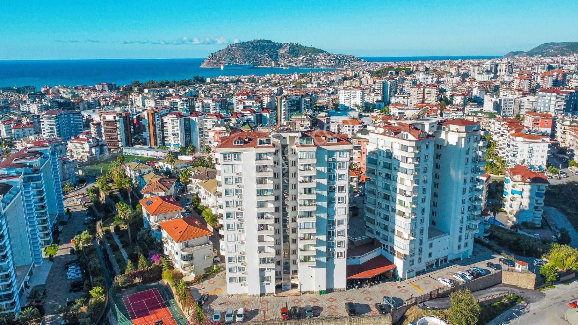 🌟 Alanya / Cikcilli’de Muhteşem Manzaralı Satılık 1+1 Daire