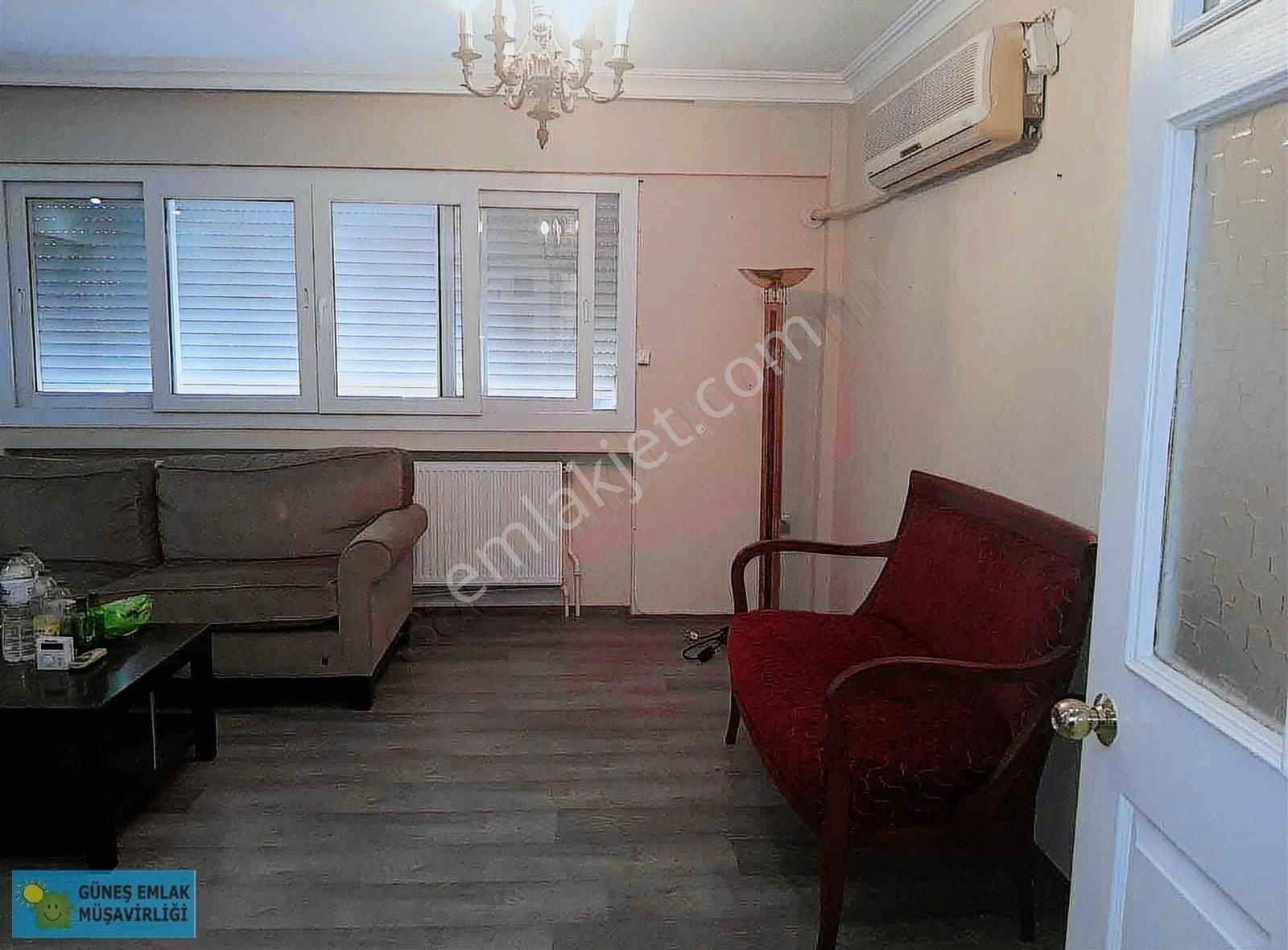 Alsancak Nezih Sokakta İçi Bakımlı Doğalgazlı Kiralık Daire