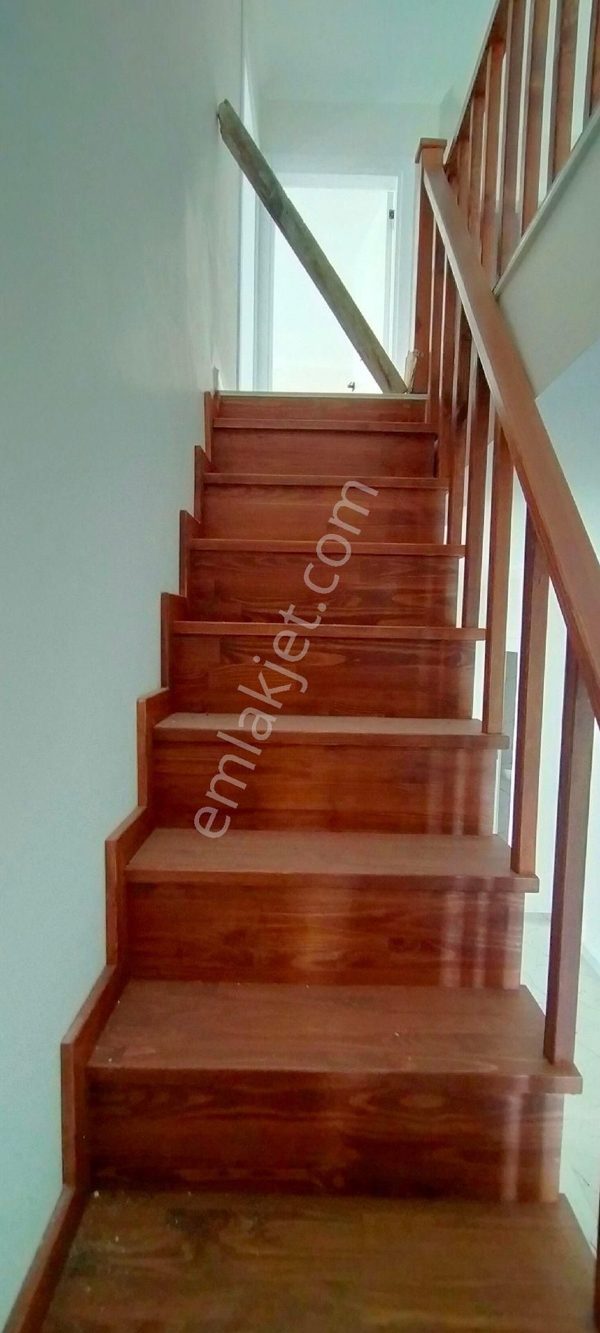 Sancaktepe Satılık 5+2 210m² Üstdubleks Yüksek Tavan Çift Mutfak Çift Banyo Sıfır Daire Asansörlü - Görsel 20