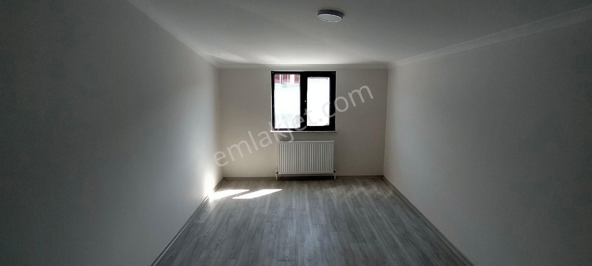 Sancaktepe Satılık 5+2 210m² Üstdubleks Yüksek Tavan Çift Mutfak Çift Banyo Sıfır Daire Asansörlü - Görsel 23