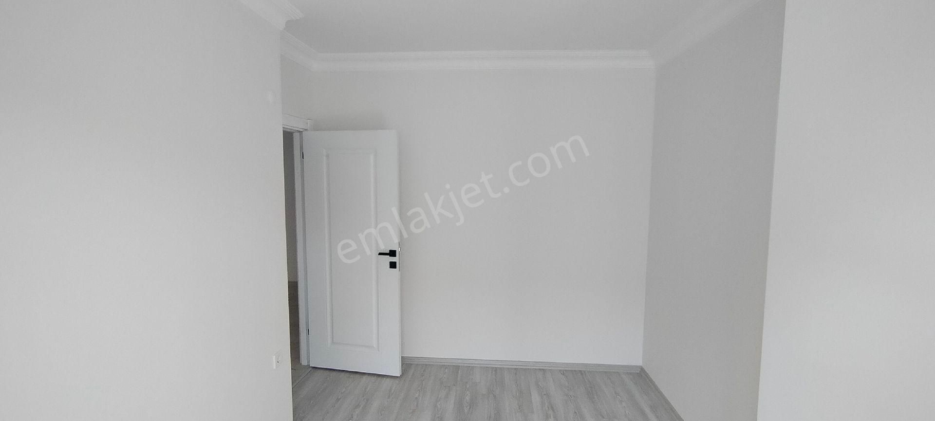 Sancaktepe Satılık 5+2 210m² Üstdubleks Yüksek Tavan Çift Mutfak Çift Banyo Sıfır Daire Asansörlü - Görsel 10