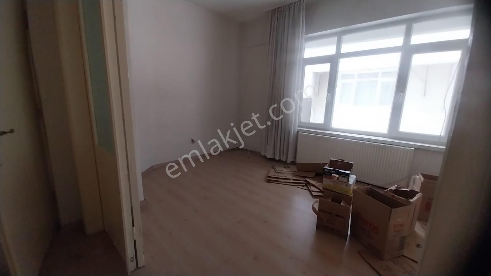 Ekşioğlu 'dan Tekirdağ Süleymanpaşa Yavuz Mahallesinde Kiralık 2+1 Daire