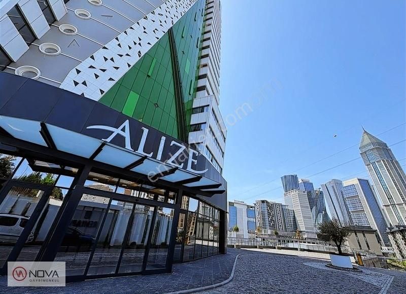 Finans Merkezi Alize Tower Balkonlu 83 M2 Brüt Kiralık İş Yeri