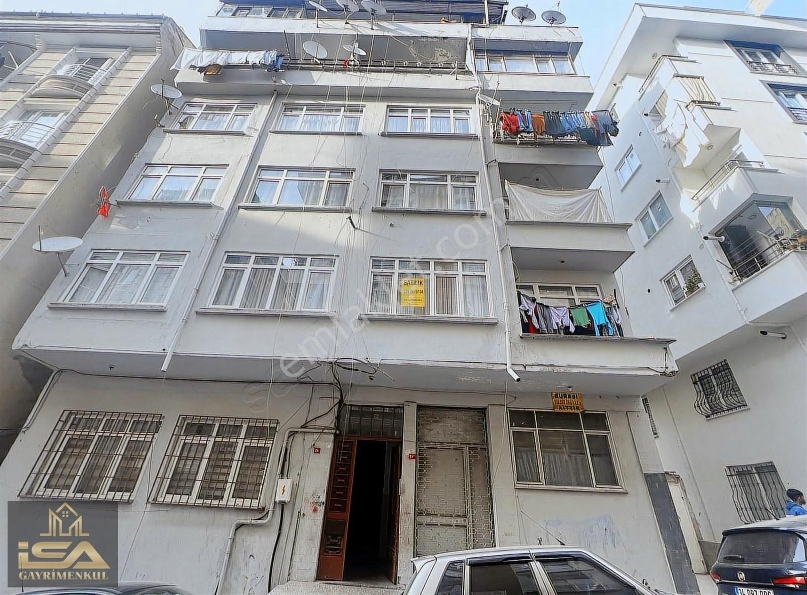 İsa Gayrimenkul Dan Satılık Nur Cami Yakını 2+1 Arakat Daire Şok