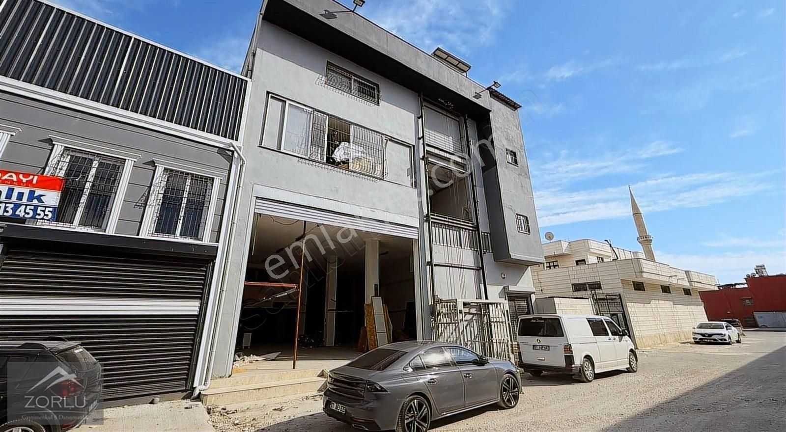 Zorlu Gayrimenkul'den Levent Mah'de 2100m2 Kiralık İş Yeri