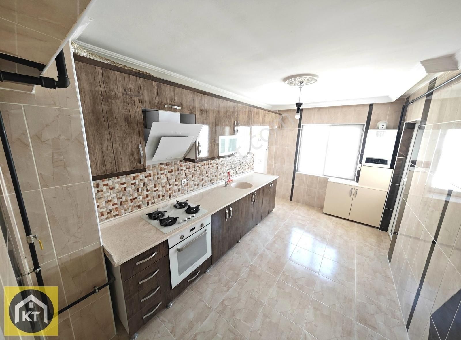 K.topçu'dan Fevzi Çakmak Mh.4+1 178m2 3.kat Ful+ful Yapılı Daire