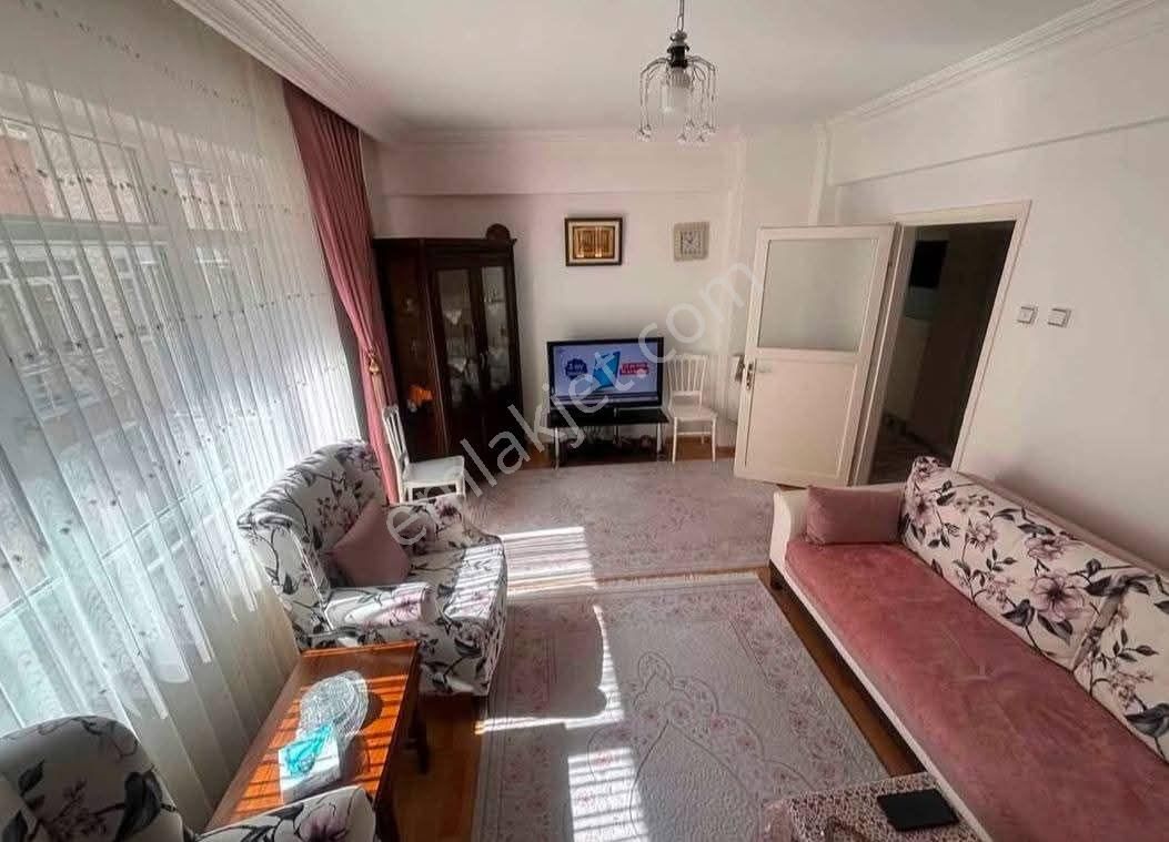Samsun İlkadım Rasathane Mahallesinde 2+1 Masrafsız 2.kat, Doğalgazlı Satılık Daire