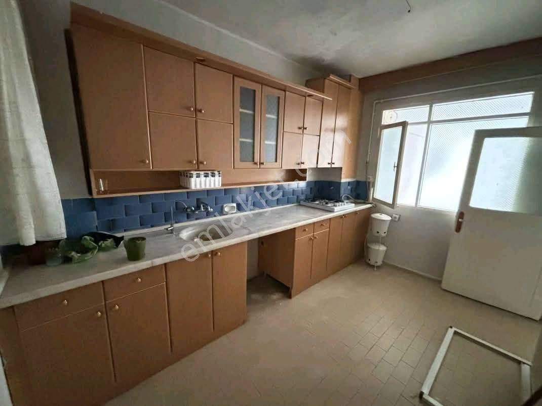 Samsun İlkadim Kadıköy Mh. Kolbakır Eczanesine Yakın 2+1 Balkonlu Doğalgazlı Temiz Satılık Daire