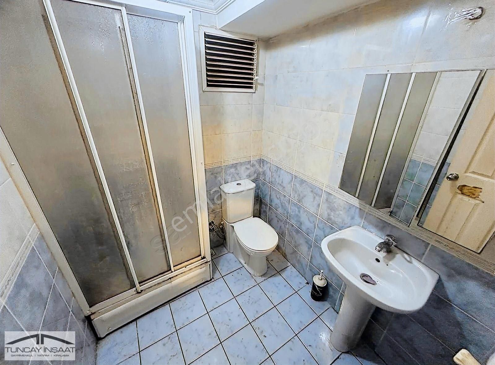 Tuncay'dan 1+1 Ayrı Mutfaklı Eşyalı Kiralık Daire