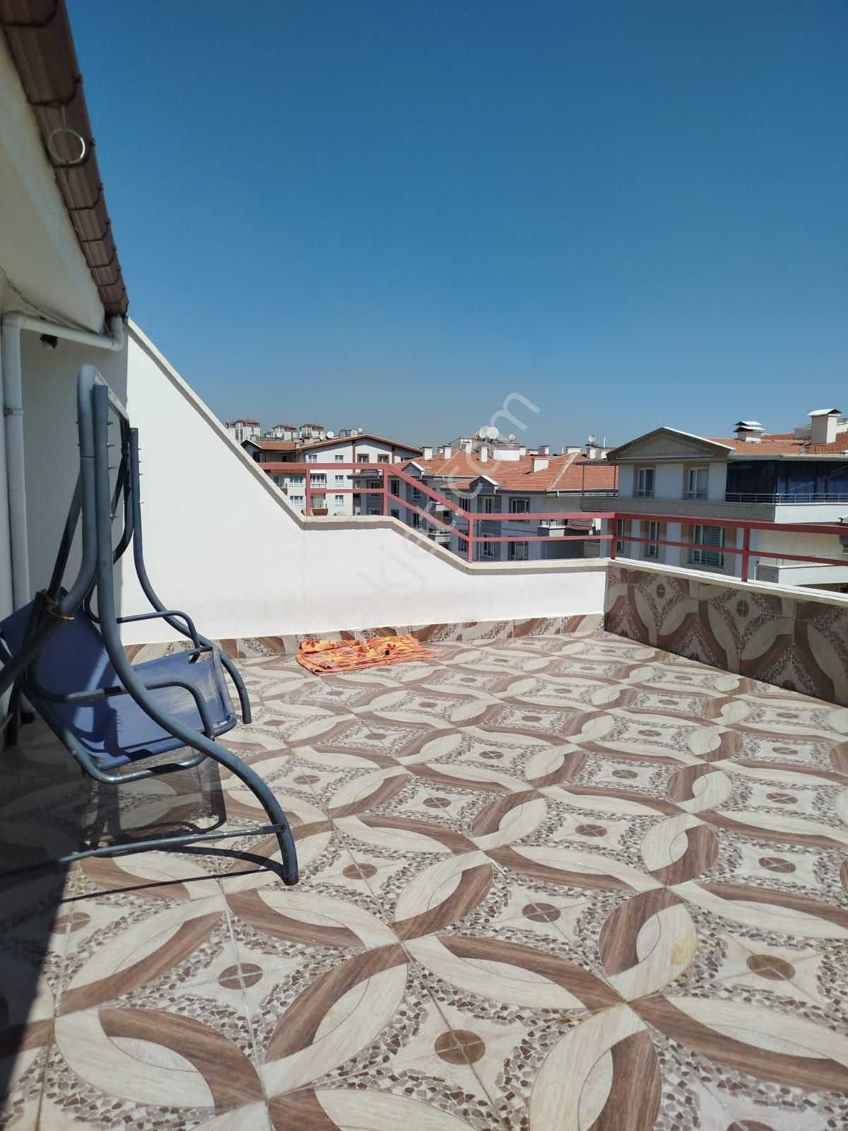 Çağlayan'da 300m2 5+1 Dubleks 40m2 Teras Çift Balkon Çift Banyo Yalıtımlı Salon Bağımsız Satılık