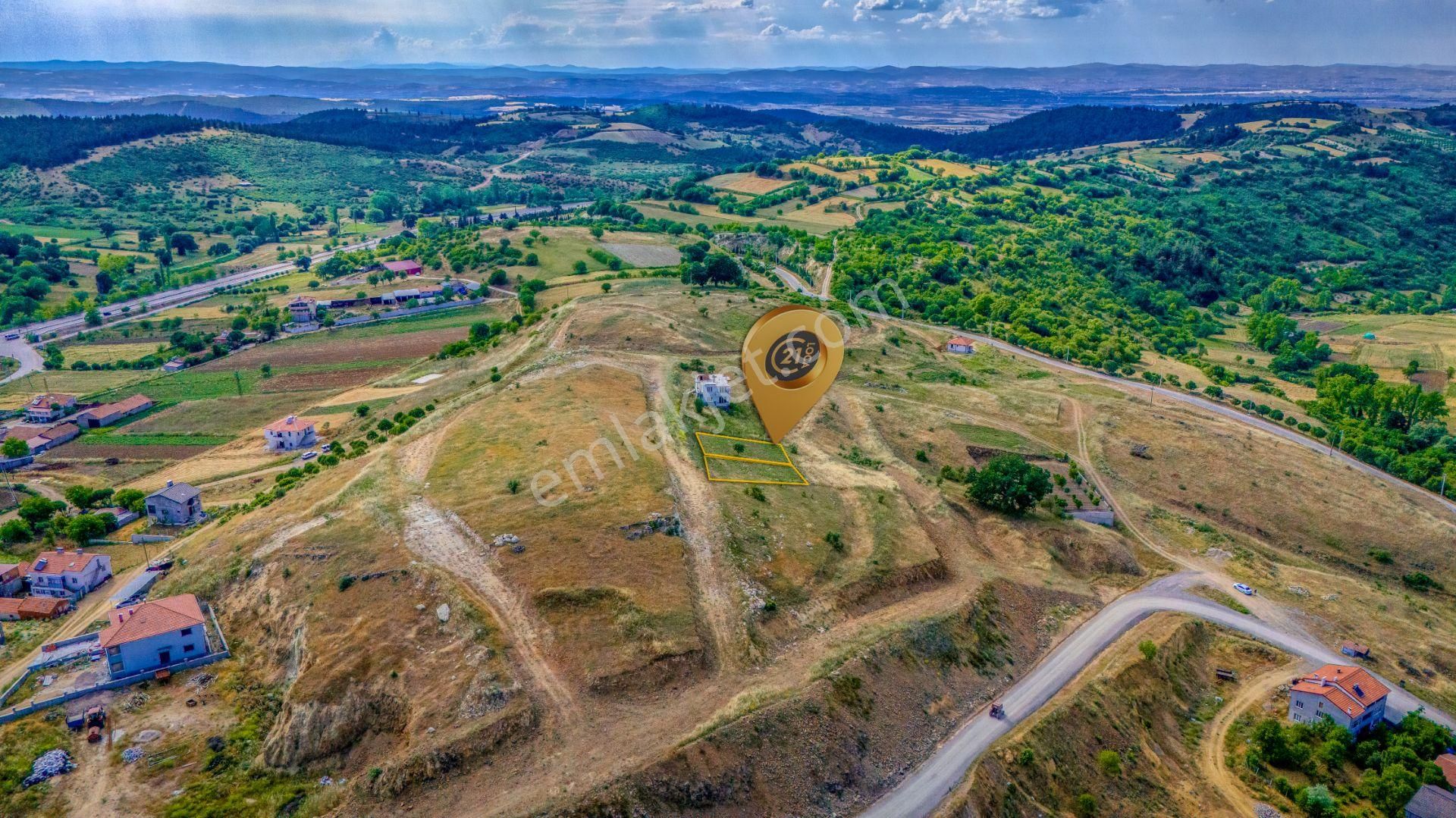 Coni'den Üniversite Yakını Villa İmarlı Toplam 1.000m² Arsalar**