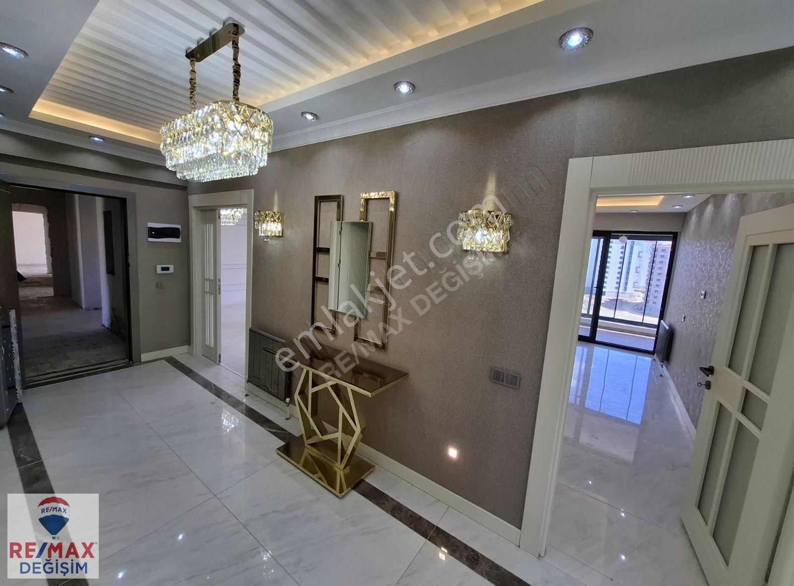 Remax Değişimden Çaydaçırada İnşaat Halinde 4+1 Lüx Daire