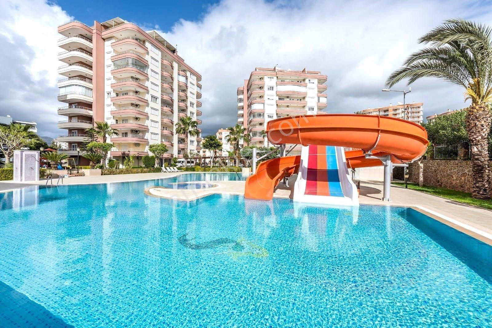 Alanya Tosmur 3+1 Full Eşyalı Denize 650m Satılık Daire