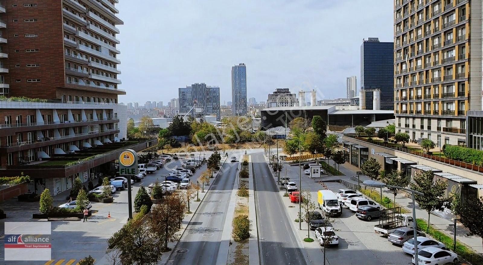 43,5m2+19.5m2 Bahçeli Satılık Dükkan-alf Alliance