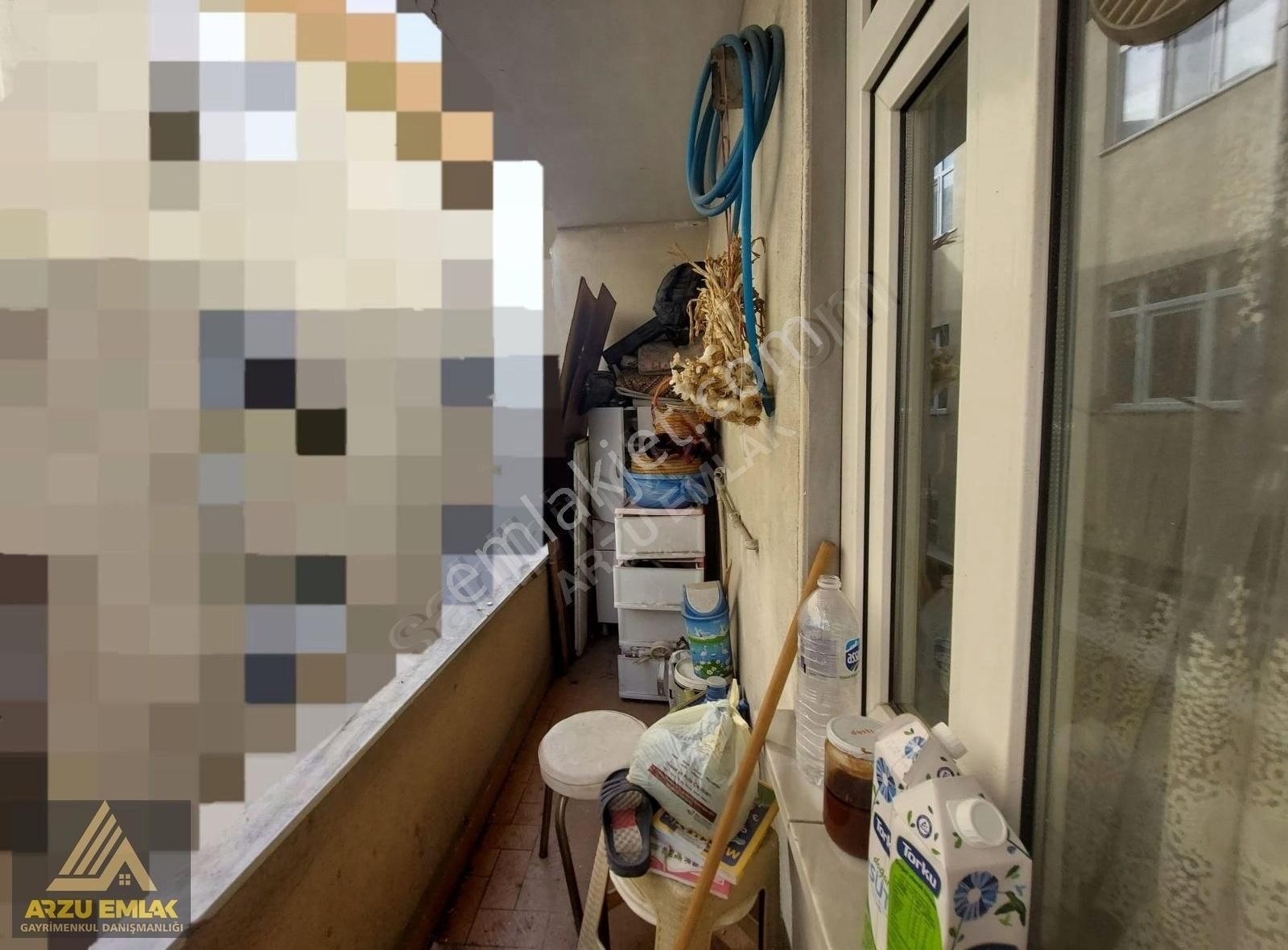 Arzu Emlak'tan 75.yıl Mah 95 M² Krediye Uygun Ara Kat Daire