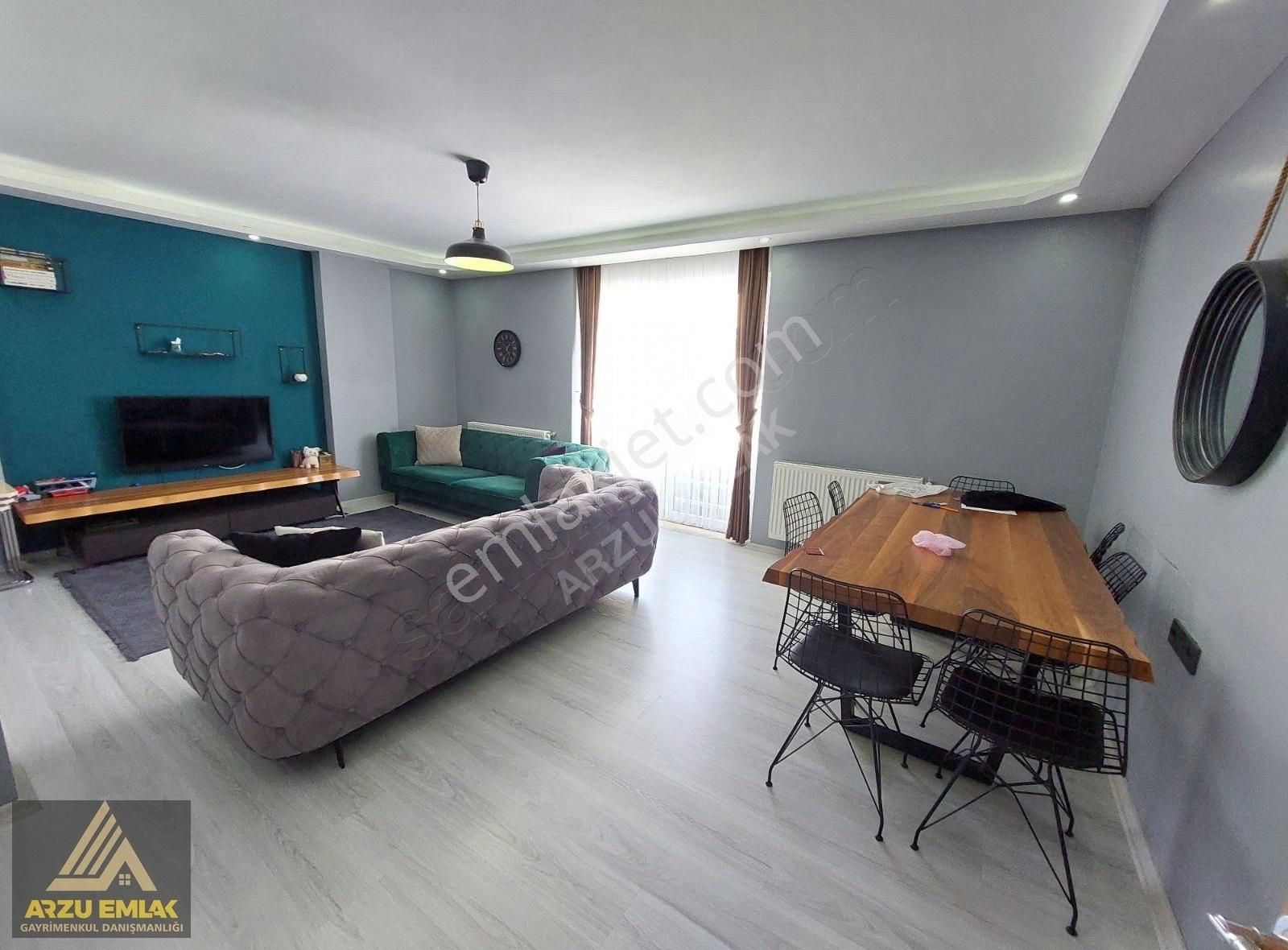 Arzu Emlak 75. Yıl Mah 3+1 Balkonlu 120 M² 2. Kat Satılık Daire