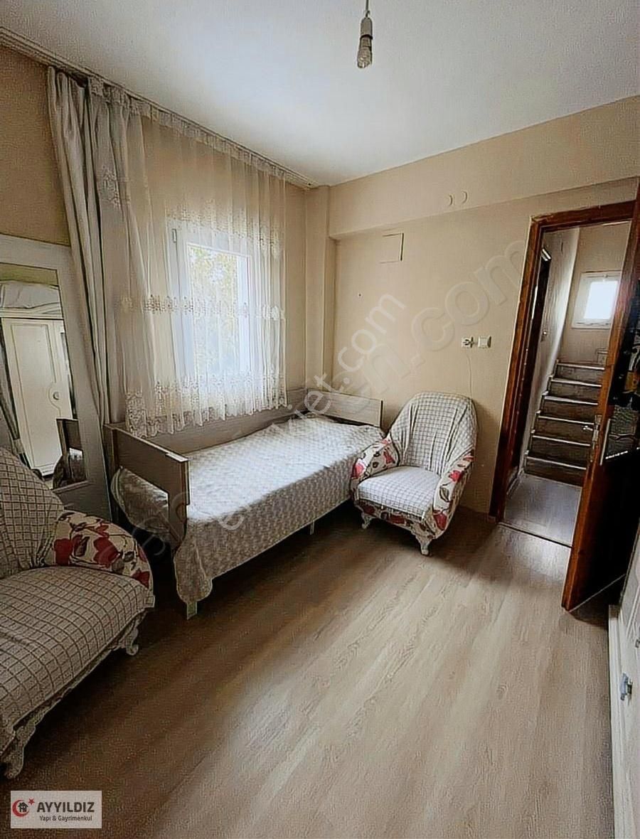 Gümüldür Özdere'de Satılık Triplex 4+1 Villa - Görsel 13