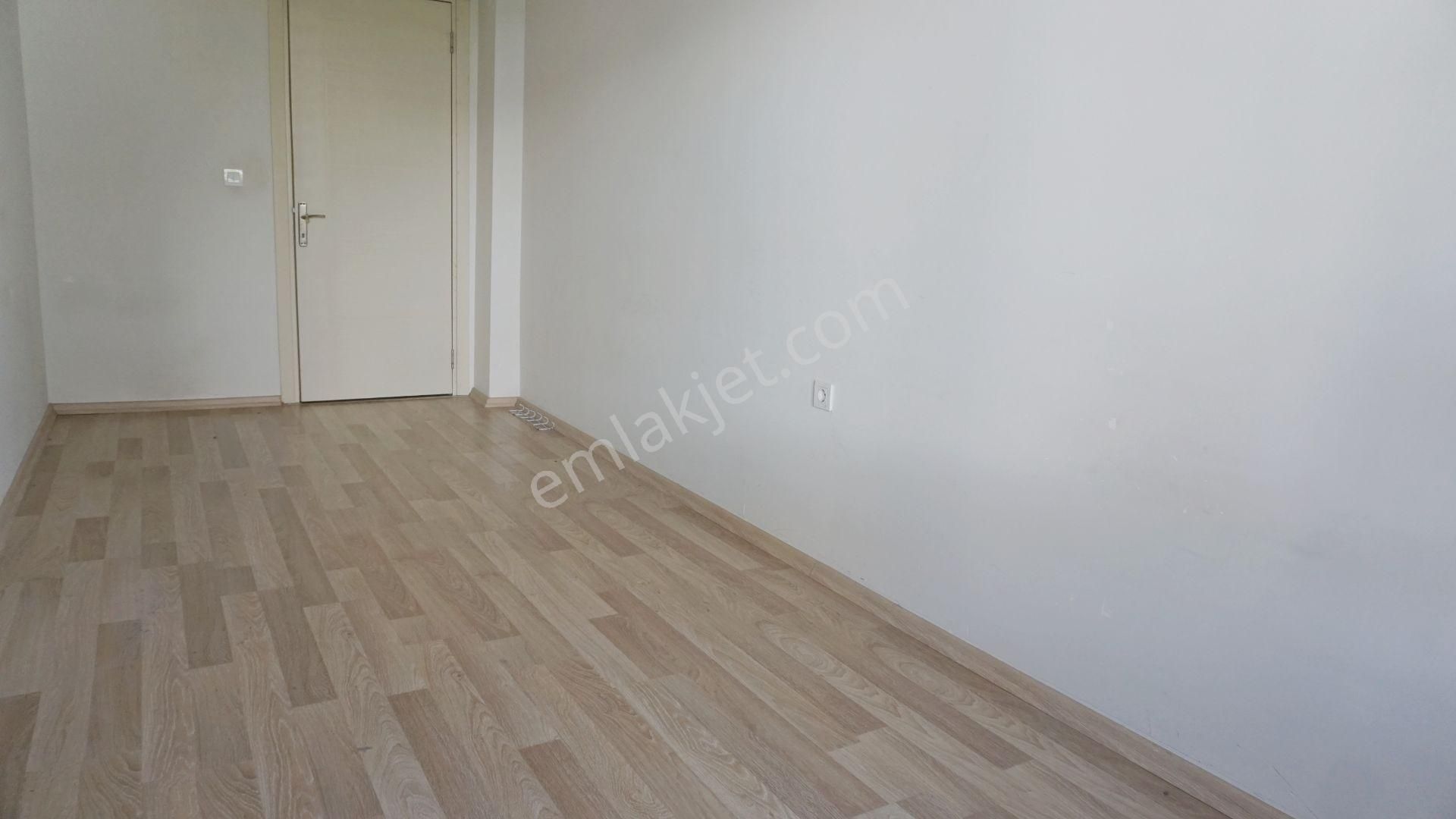 Maltepede Satılık3+1 Doğalgaz Kombili+asansörlü Çiğli Serkan Dan - Görsel 19