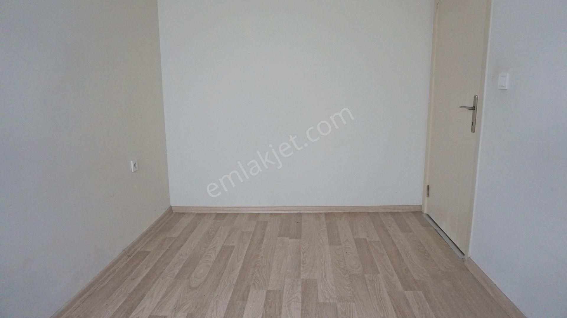 Maltepede Satılık3+1 Doğalgaz Kombili+asansörlü Çiğli Serkan Dan - Görsel 13