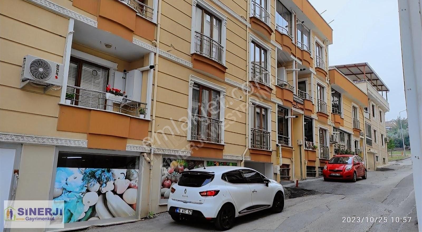 Sinerji Den Beşevler De Kiralık 2+1 Ara Kat Daire Metroya 3 Dk